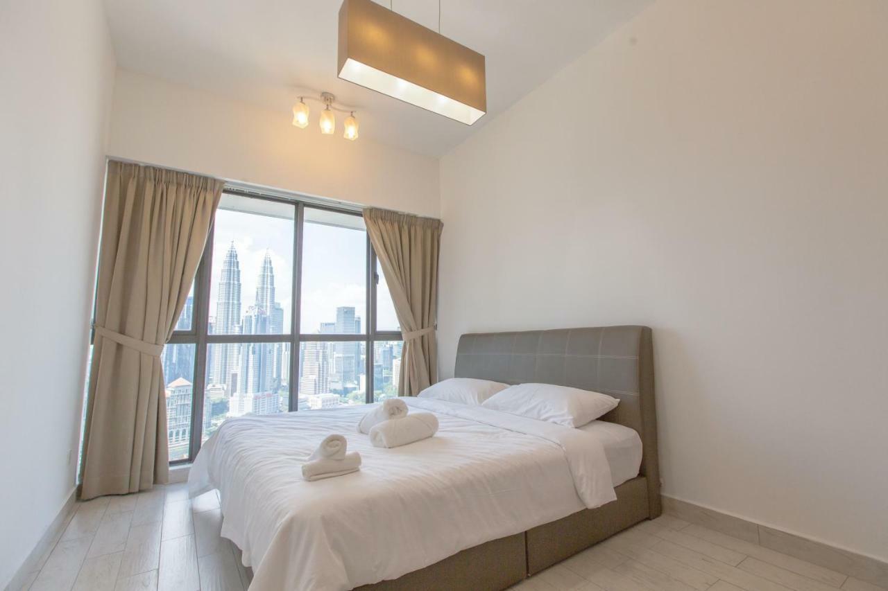 Pangsapuri 807 m² dengan 1 bilik tidur dan 2 bilik mandi peribadi di KLCC Kuala Lumpur Luaran gambar