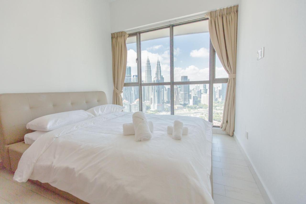 Pangsapuri 807 m² dengan 1 bilik tidur dan 2 bilik mandi peribadi di KLCC Kuala Lumpur Luaran gambar