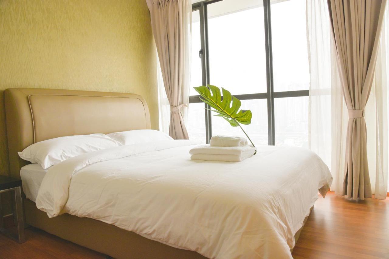 Pangsapuri 807 m² dengan 1 bilik tidur dan 2 bilik mandi peribadi di KLCC Kuala Lumpur Luaran gambar